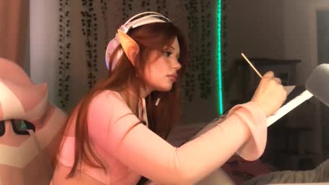 Lina online show from March 2026 01:49:01 PM