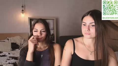 caressyourself online show from September 2025 02:21:01 PM