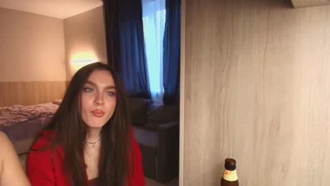 caressyourself online show from November 2025 06:45:02 AM