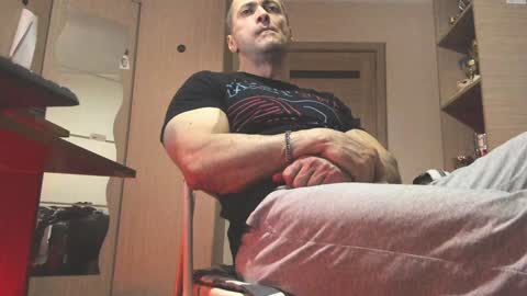 Snapshot of carin_the_body chatting on January 2025 06:45:02 PM Laz online show from January 2025 06:45:02 PM