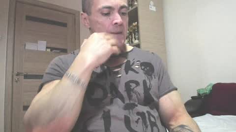 Snapshot of carin_the_body chatting on January 2025 05:22:02 PM Laz online show from January 2025 05:22:02 PM