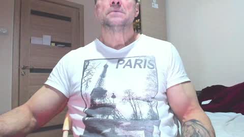 Snapshot of carin_the_body chatting on January 2025 07:48:01 PM Laz online show from January 2025 07:48:01 PM