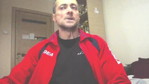 Snapshot of carin_the_body chatting on January 2025 06:48:01 PM Laz online show from January 2025 06:48:01 PM