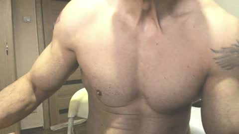 Snapshot of carin_the_body chatting on January 2025 03:58:02 AM Laz online show from January 2025 03:58:02 AM
