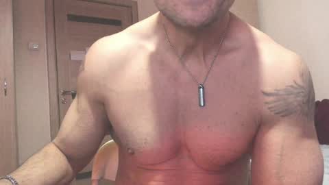 Snapshot of carin_the_body chatting on January 2025 06:46:01 AM Laz online show from January 2025 06:46:01 AM
