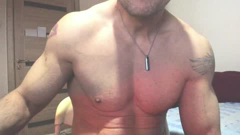 Snapshot of carin_the_body chatting on January 2025 01:22:01 AM Laz online show from January 2025 01:22:01 AM