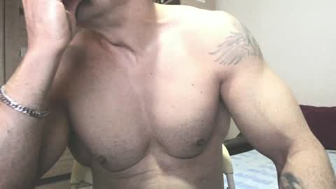 Snapshot of carin_the_body chatting on February 2025 04:56:02 AM Laz online show from February 2025 04:56:02 AM