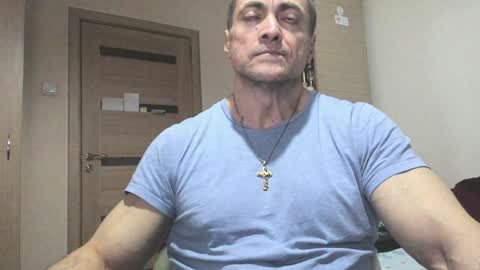 Snapshot of carin_the_body chatting on February 2025 03:17:01 PM Laz online show from February 2025 03:17:01 PM