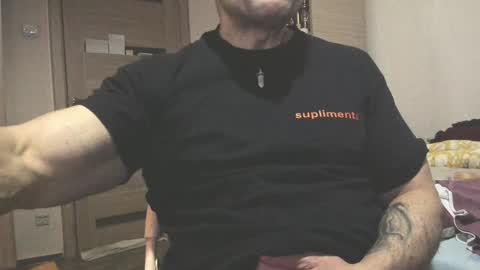 Snapshot of carin_the_body chatting on February 2025 08:45:02 PM Laz online show from February 2025 08:45:02 PM