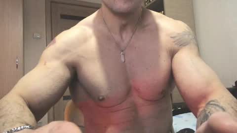 Snapshot of carin_the_body chatting on February 2025 11:14:02 PM Laz online show from February 2025 11:14:02 PM