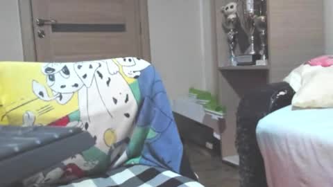 Laz online show from November 2025 05:39:01 PM