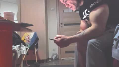 Laz online show from December 2025 10:09:01 AM