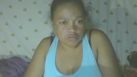 Snapshot of carinesexy69 chatting on April 2026 01:41:01 PM carinesexy69 online show from April 2026 01:41:01 PM