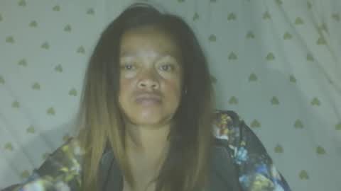 Snapshot of carinesexy69 chatting on April 2026 11:26:01 PM carinesexy69 online show from April 2026 11:26:01 PM