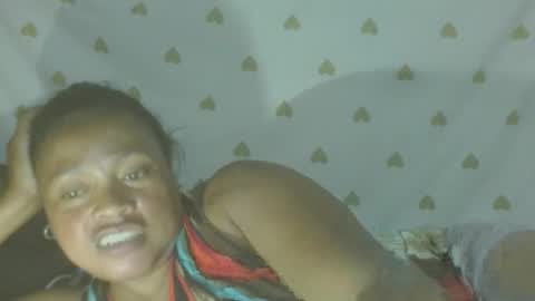 Snapshot of carinesexy69 chatting on April 2026 12:29:02 PM carinesexy69 online show from April 2026 12:29:02 PM