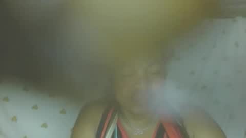 Snapshot of carinesexy69 chatting on April 2026 03:09:02 AM carinesexy69 online show from April 2026 03:09:02 AM