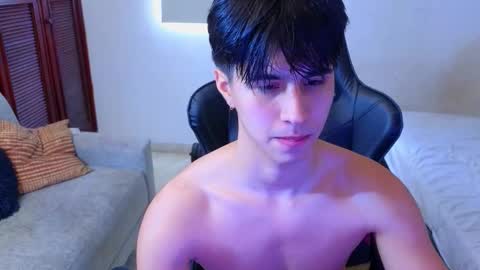 carl_dixon online show from October 2025 02:15:02 PM