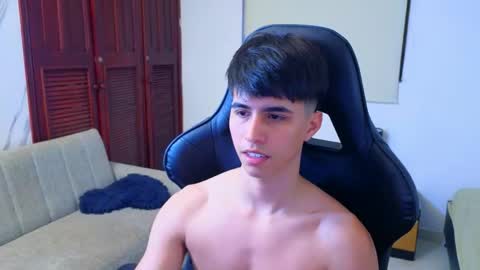 carl_dixon online show from April 2026 11:18:02 PM