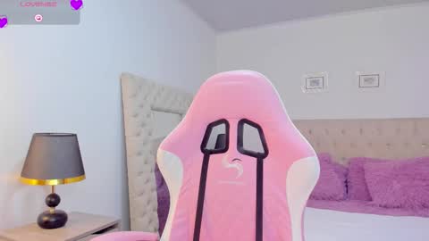 carla perez    5pm  1 am online show from October 2025 12:51:01 AM