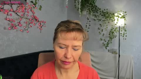 Carla Vogue online show from November 2025 03:10:02 AM