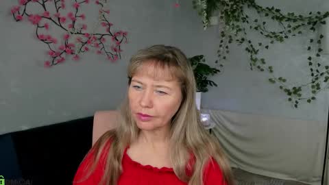 Carla Vogue online show from December 2025 10:13:01 AM