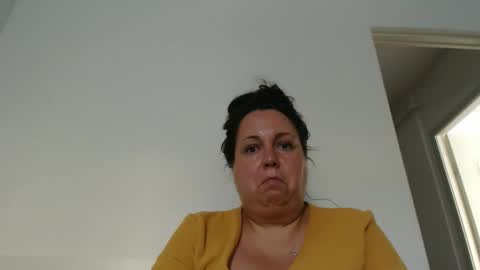 Carlaruth online show from May 2026 04:12:01 PM