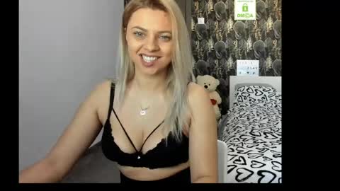 CarlaStaceFun online show from April 2026 05:49:02 AM