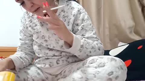 carlasweet00 online show from October 2025 11:45:02 PM