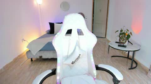 Alejandra online show from May 2026 01:57:01 AM