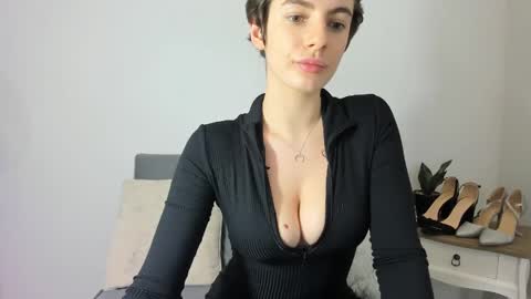 Snapshot of carlidesire chatting on December 2024 12:28:01 AM Carli online show from December 2024 12:28:01 AM
