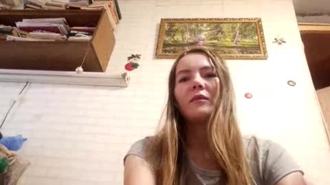 Emily online show from October 2025 11:44:01 AM