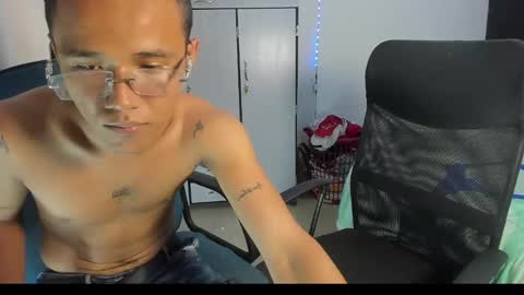 Snapshot of carlitosex09 chatting on February 2025 01:55:01 PM master online show from February 2025 01:55:01 PM