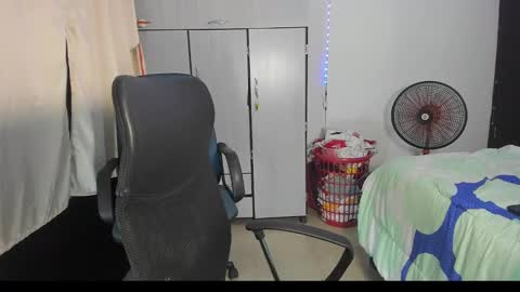 Snapshot of carlitosex09 chatting on February 2025 05:09:01 PM master online show from February 2025 05:09:01 PM