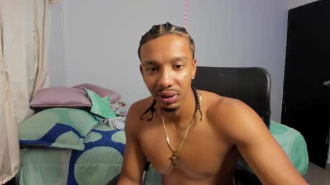 Snapshot of carlitosex09 chatting on February 2025 07:26:01 PM master online show from February 2025 07:26:01 PM