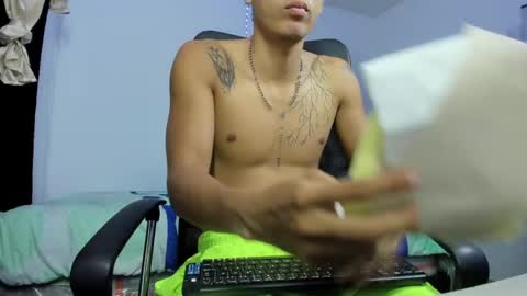 Snapshot of carlitosex09 chatting on March 2025 02:42:02 PM master online show from March 2025 02:42:02 PM