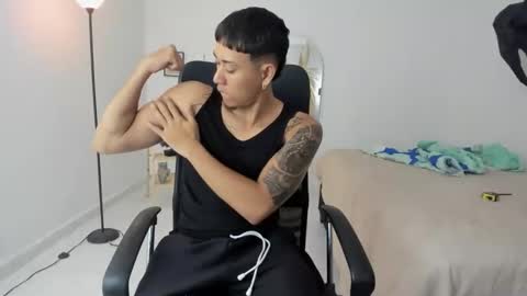 Snapshot of carlitosex09 chatting on March 2026 05:02:01 AM master online show from March 2026 05:02:01 AM