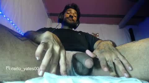 carlo yates  thx for help me to reach 100 thumps up online show from April 2026 10:03:01 PM
