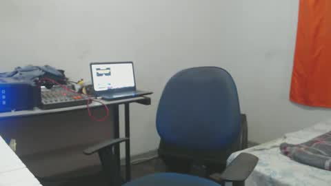 carlos online show from April 2026 10:47:02 PM