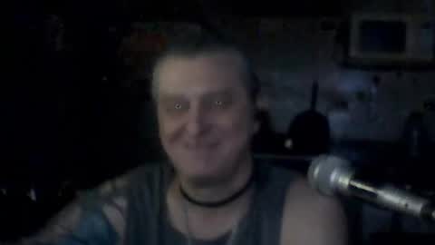 carlos712009 online show from April 2026 06:33:02 AM