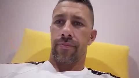 carlosrm440882 online show from April 2026 09:30:02 PM