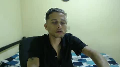 Snapshot of carlossmi01 chatting on February 2025 03:37:01 AM carlossmi01 online show from February 2025 03:37:01 AM