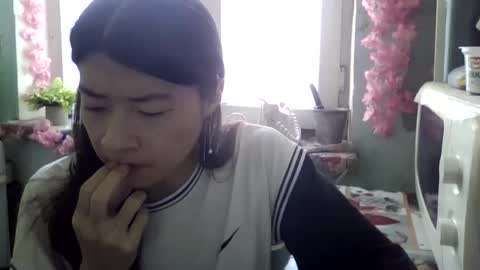 Snapshot of carlyjoy chatting on October 2025 08:35:01 AM CarlyJoy online show from October 2025 08:35:01 AM