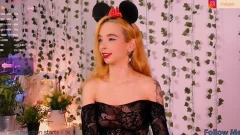 Snapshot of carlymilton chatting on December 2024 09:28:01 PM Carly online show from December 2024 09:28:01 PM