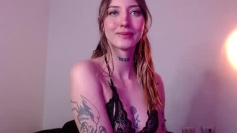 Snapshot of carmennrusso chatting on February 2026 08:38:01 PM carmennrusso online show from February 2026 08:38:01 PM