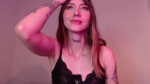 Snapshot of carmennrusso chatting on March 2026 05:01:02 AM carmennrusso online show from March 2026 05:01:02 AM