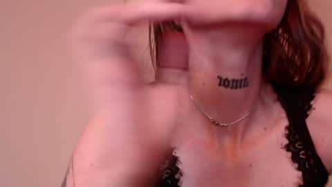 carmennrusso online show from May 2026 01:34:01 AM