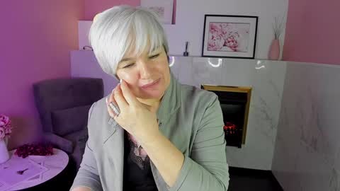 Carmen online show from January 2025 12:04:02 AM