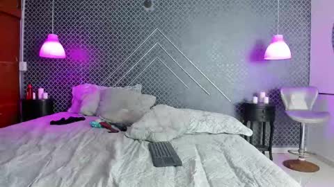 carnal_movements online show from February 2026 06:22:01 AM