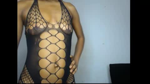 Snapshot of carobaby8 chatting on June 2026 04:05:01 AM caroline online show from June 2026 04:05:01 AM