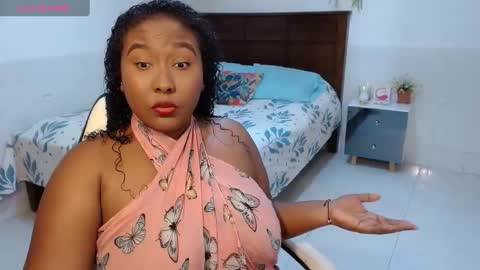 Snapshot of caroldelatorre chatting on September 2025 07:18:02 PM Carol de la torre online show from September 2025 07:18:02 PM
